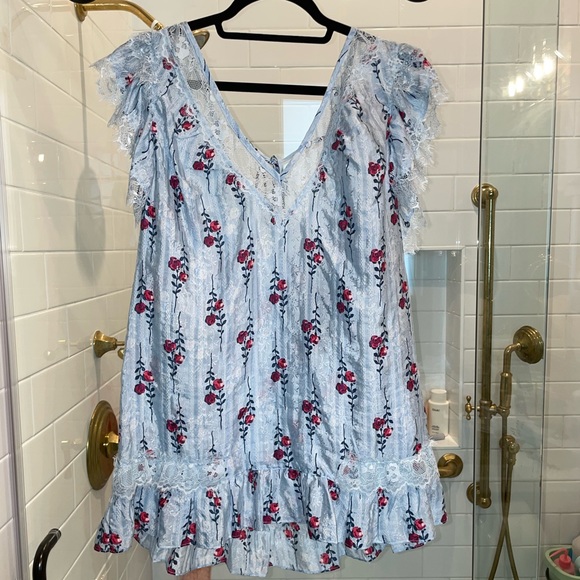 NWT 2pc SET🌹 SS20 Long Stem Roses Silk Tunic Blouse Matching Shorts -Cornflower - Picture 4 of 15